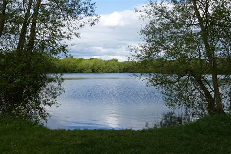 View Across The Lake Ducklington Lake Witney Oxfordshire John Hackston Flickr