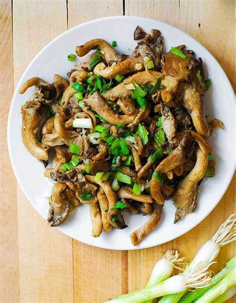 Resep lumpia yang akan dapat anda sajikan di rumah dengan mudah dan sederhana. 15 Resep Masakan Sederhana & Praktis Sehari-Hari | Resep masakan, Makanan, Makanan vegan