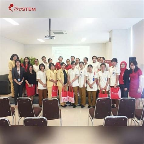 Rsia grand family berdiri di atas tanah 10.000 m2 dengan bangunan 5 lantai, 63 tempat tidur rawap inap, 20 poliklinik rawat jalan dan fasilitas penunjang medis yang terdiri dari unit farmasi, laboratorium, radiologi, dan fisioterapi. Presentasi seputar penyimpanan, pengolahan dan terapi stem cell kepada para suster RSIA Grand Family