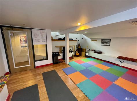 223 Linden St, Fort Collins, CO 80524 | Crexi.com