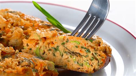 Bahan ini bisa dibuat berbagai masakan mulai dari ayam goreng Resep Telur Dadar ala Rumah Makan Padang - TIKTAK.ID