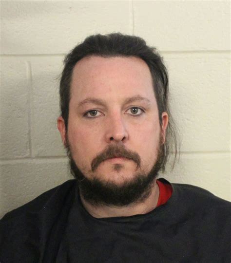 Felon with history of domestic violence arrested after violent domestic