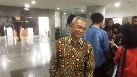 Yang terjadi sekarang isu polarisasi kaum taliban dan radikalis sangat masif melabeli novel cs. Busyro Muqoddas: Istilah Taliban di KPK Adalah Sebutan ...