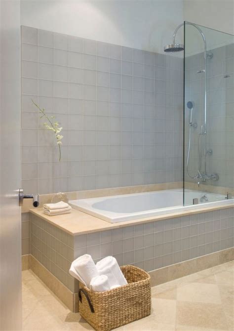Modern Bath Shower Combination 2 Decoredo