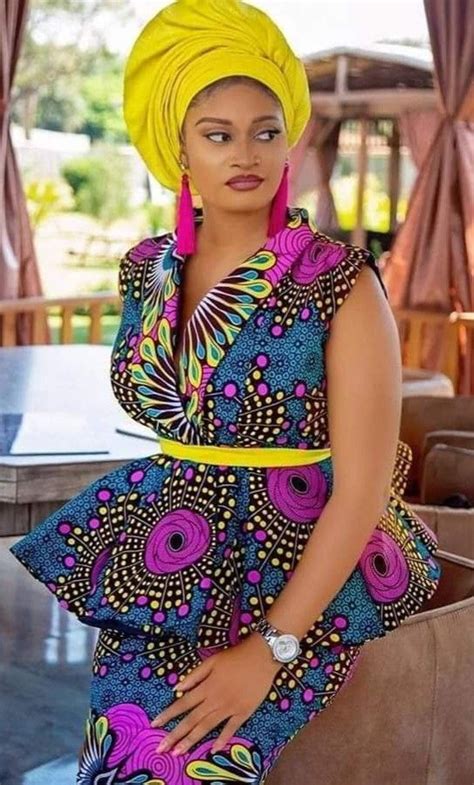 Pick a theme that intrigues you, then dig in to see emerging pinterest trends from all over the world. Épinglé par Merry Loum sur Modèles de Taille-basse (avec ...