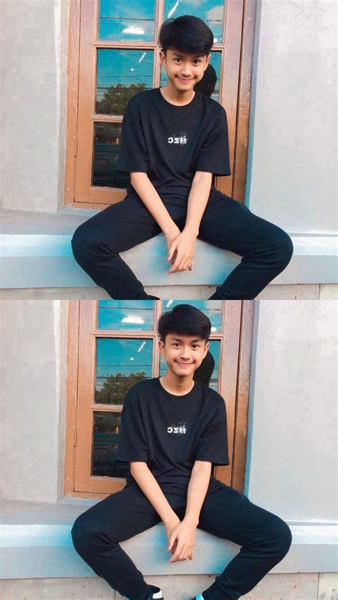 Foto Cowok Ganteng Muda / Handsome Guy Profiles Cute Teenage Boys Handsome Boys