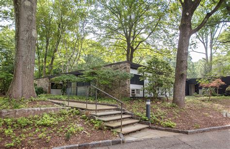 Graphic Designer Paul Rands Connecticut Home Is For Sale