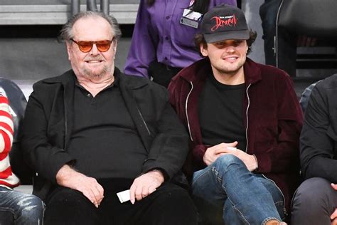 Jack Nicholson Makes A Rare Public Appearance To Cheer On The Lakers