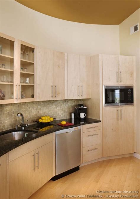 Pictures of kitchens