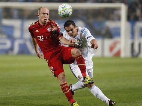 Thiago alcantara of fc bayern munich. Bayern Have One Foot in Champions League Semi-Final, Beat ...