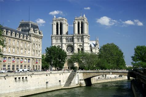 Dieser fluss mündet in den ärmelkanal, das ist das meer zwischen frankreich und großbritannien. Sehenswürdigkeiten in Paris :: Marais :: Trocadéro :: Les ...