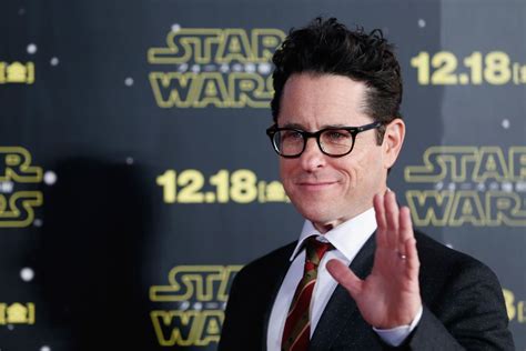 Star Wars Fan Launches A Petition To Remove Jj Abrams As Director Of