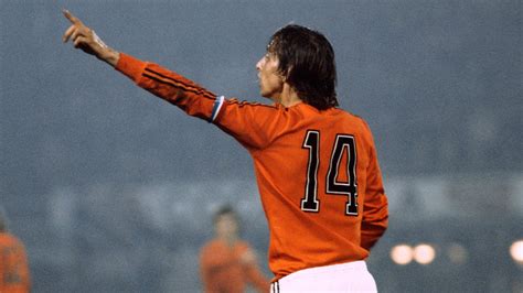 Netherlands To Hold Cruyff Tribute During France Friendly Eurosport