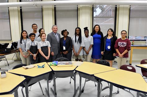 Ryan middle school students poised for academic success - Baylor College of Medicine Blog Network