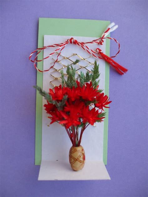 See more ideas about miniaturi, flori, artizanat și bricolaj. Imagini pentru martisoare cu flori uscate | Gift wrapping ...