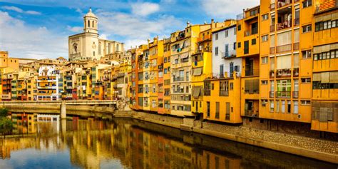Ella quiere un perro (she wants a dog). The Quintessential Spanish Town You Didn't Know You Wanted ...