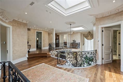 Unparalleled In Grandeur | Barry Cohen Homes