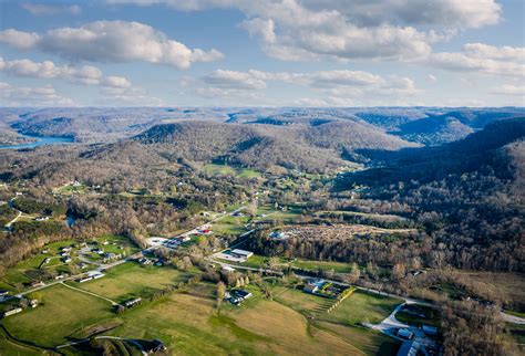 The Best Small Towns To Retire In Kentucky 2023
