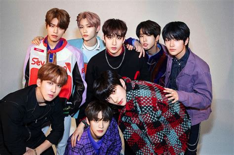 Stray kids for vogue korea october 2020 issue. Happy 2nd Anniversary, Stray Kids! Ini Arti Musik & Dance ...