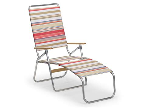 Folding Chaise Lounge