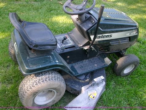 Bolens Riding Mower In Wamego Ks Item 1011 Sold Purple Wave