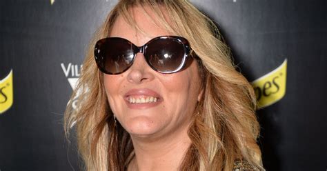 Loana petrucciani, plus simplement connue sous le prénom loana, née le 30 août 1977 à cannes, est la gagnante, en 2001, de la première émission de télé réalité française, loft story, sur la chaîne m6. Exclusif - Loana Petrucciani - Soirée des invités ...