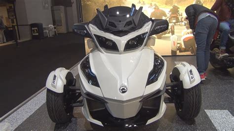 With all the luxury, storage and comfort you. BRP Can-Am Spyder RT Limited (2019) Exterior and Interior ...