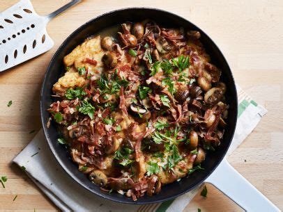 This is a bonus because cooks can just leave their chicken in the oven while. Chicken Marsala Recipe : Tyler Florence : Food Network ...