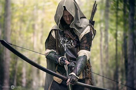 The Lord Of The Rings Aragorn Ranger Bow In 2020 Lord Of The Rings