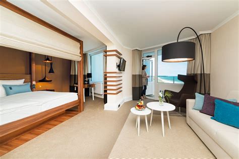 Ihre liebe gilt im besonderen den schönen dingen. Junior-Suite im Hotel NEPTUN in Warnemünde (mit Bildern ...