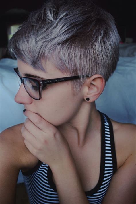 Short hair is so playful that there are a bunch of cool ways you can style it. 28 Cute Short Hairstyles Ideas - PoPular Haircuts