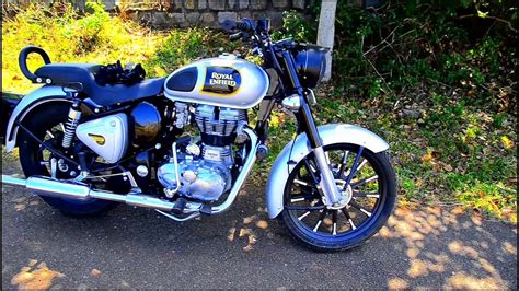 The engine specifications or the stock. Royal Enfield Bullet 350 Modified