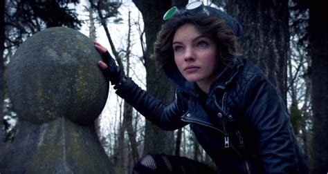 Todas las series de telecinco, cuatro y divinity, íntegras y gratis en hd. TV Review: Gotham! - Laser Time