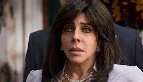 Verónica castro, née verónica judith sáenz castro (born october 19, 1952 in mexico city, distrito federal) is a mexican singer, actress, and television presenter. ¡INCREÍBLE! Verónica Castro muestra su nuevo rostro en una ...