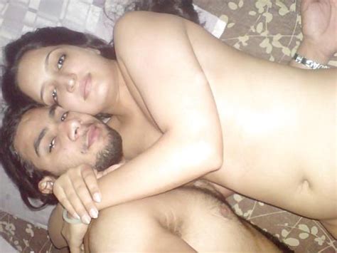 Pakistani Lahore Girl Saima With Her Bf Porn Pictures Xxx Photos Sex Images 1152040 Pictoa