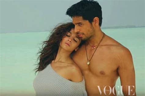 Shirtless Bollywood Men Sidharth Malhotra Topless At The Beach Sexy Sid Strips Off For A Hot