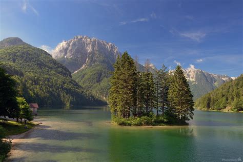 Image Of Lago Del Predil Rabeljsko Jezero 1002503