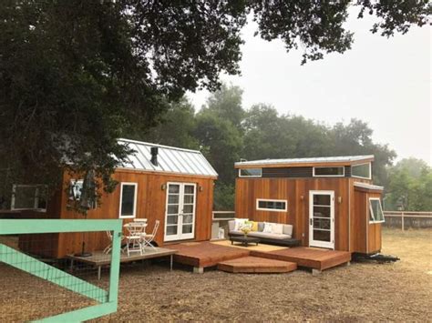 With a desire to live lightly and simply, vina lustado set out to design and build a tiny house for herself. The most amazing 'off-the-grid' tiny house in beautiful ...