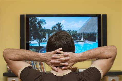 The Symptoms And Risks Of Television Addiction