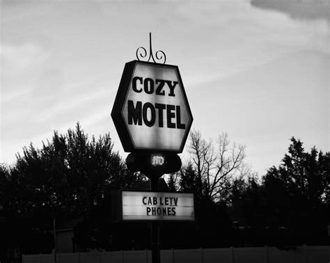 Old School Motels Cozy Motel Light Box