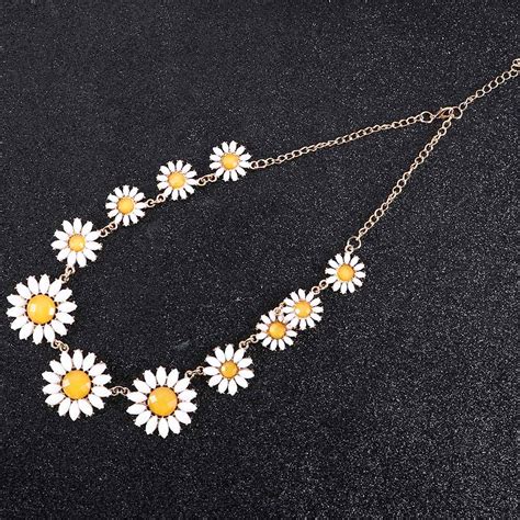 Summer Floral Romantic Cute Style Daisy Flower Necklace Statement