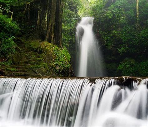 Dari mulai wisata pantai, wisata religi, wisata untuk bisa menikmati sajian wisata di tempat ini, anda tidak perlu membayar biaya tiket masuk ciblon waterboom merupakan salah satu tempat wisata keluarga di brebes yang selalu ramai. Curug Putri Wisata Brebes - Tempat Wisata Indonesia