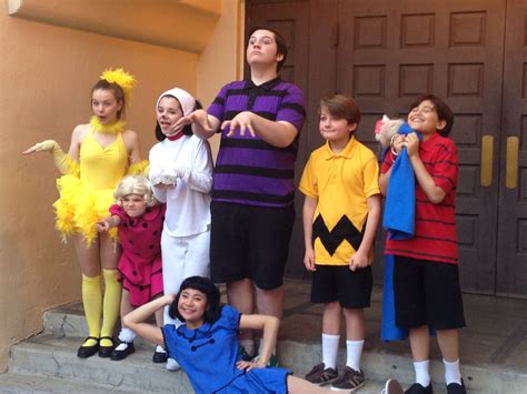 Pin By Candy Bartlett On Charlie Brown Charlie Brown Costume