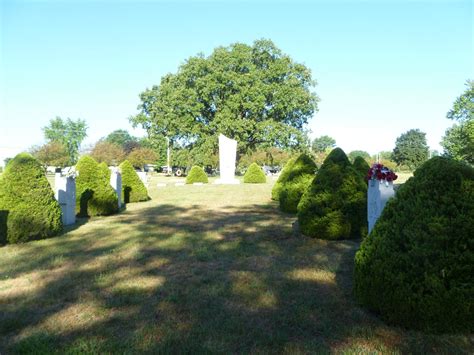 Holy Cross Cemetery in Mendota, Illinois - Find a Grave Cemetery