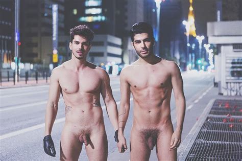 Naked Couple In Sao Paulo Alexgus