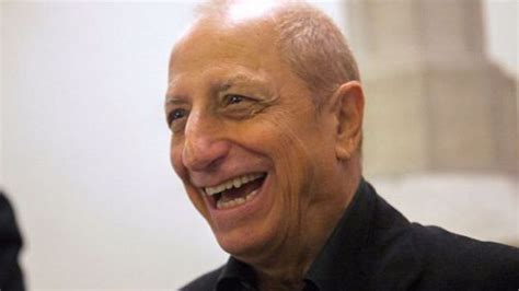 Jun 13, 2021 · il sindaco pippo midili, ha ricevuto a palazzo dell'aquila l'avvocato vincenzo ciraolo, di recente eletto presidente della fondazione barone lucifero di san nicolò. Pippo Franco ricorda i tempi de Il Bagaglino: "Fu la summa ...
