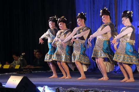 Hmong New Year celebrates culture — Merced County Times
