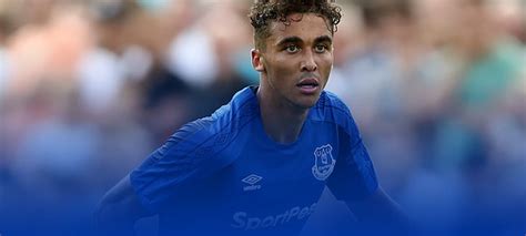 The pair are renowned for their bold wardrobe choices and davies has previously explained that fashion is something he's always been interested in. September GOT Player of the Month - Everton Alerts