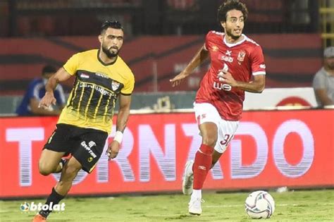 ( 6 ) دُلَّنا، وأرشدنا، ووفقنا إلى الطريق المستقيم، وثبتنا عليه حتى نلقاك، وهو الإسلام، الذي هو الطريق الواضح الموصل إلى رضوان الله وإلى جنته، الذي دلّ عليه خاتم رسله وأنبيائه محمد صلى الله عليه وسلم، فلا سبيل إلى سعادة العبد إلا بالاستقامة عليه. محمد هاني ومروان محسن على دكة بدلاء الأهلي أمام أسوان في ...