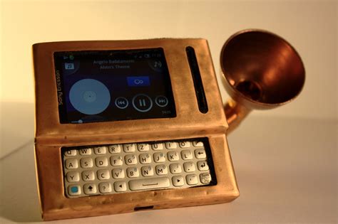 Gramophone Smartphone Dock 6 Steps Instructables